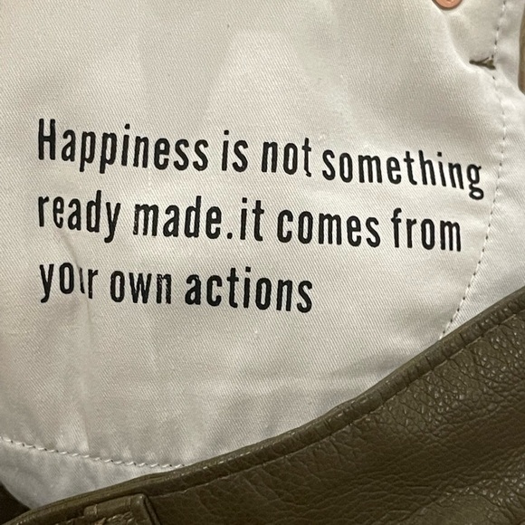 Valabasas Flare Stacked RARE Faux Leather Olive Green Cargo Pants Size 30 EUC - Picture 9 of 12